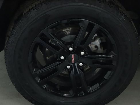 Used 2023 GMC Terrain AT4 w/ Tech Package image 12