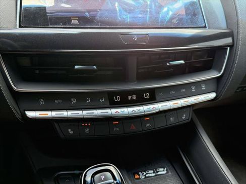 Used 2023 Cadillac CT5 Luxury w/ LPO, Bronce Accent Package AWD/4WD image 33