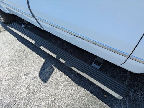 Used 2025 RAM 1500 Limited image 13