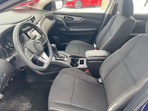 Certified 2022 Nissan Rogue Sport S image 4