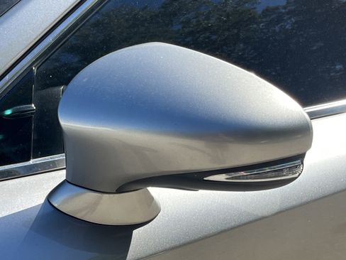 Used 2016 Lexus IS 200t image 32