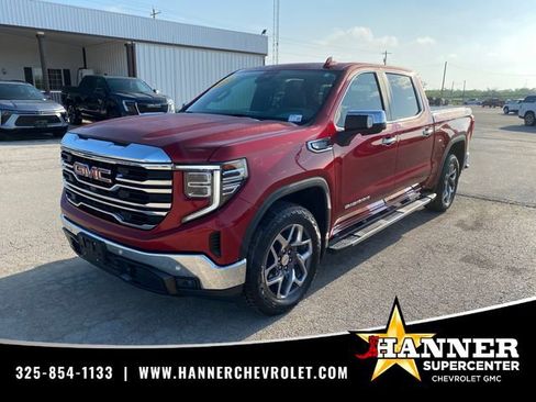 Used 2023 GMC Sierra 1500 SLT AWD/4WD image 1