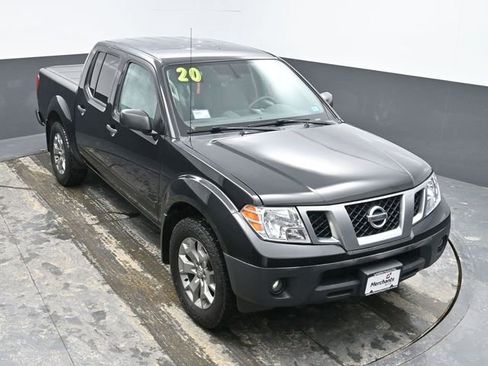 Used 2020 Nissan Frontier SV image 15