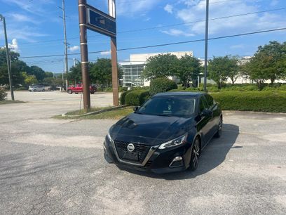 Used 2022 Nissan Altima 2.5 SR