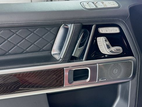 Certified 2022 Mercedes-Benz G 63 AMG 4MATIC image 19