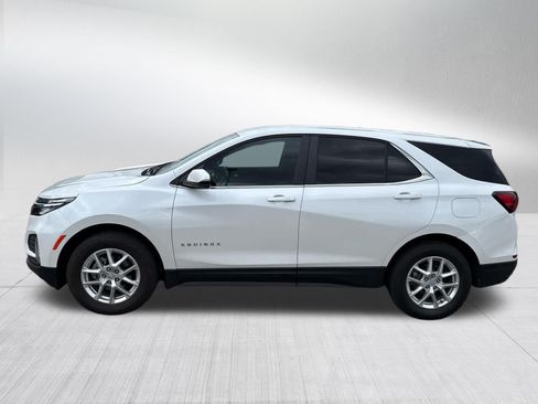 Used 2024 Chevrolet Equinox LT AWD/4WD image 4