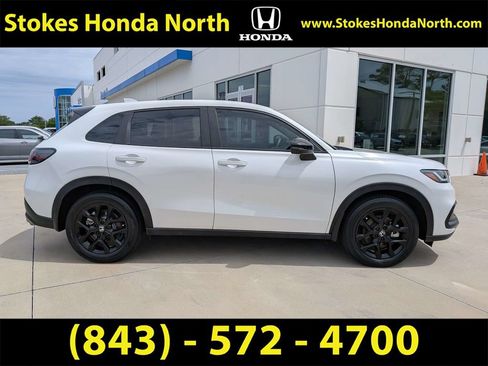 Used 2024 Honda HR-V Sport image 8