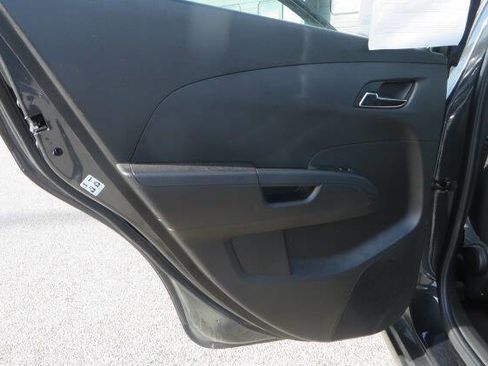 Used 2016 Chevrolet Sonic LT image 22