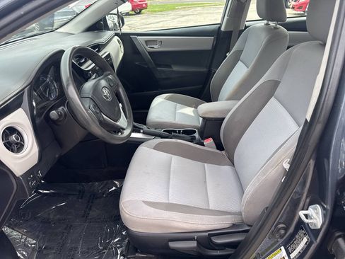 Used 2017 Toyota Corolla LE FWD image 15