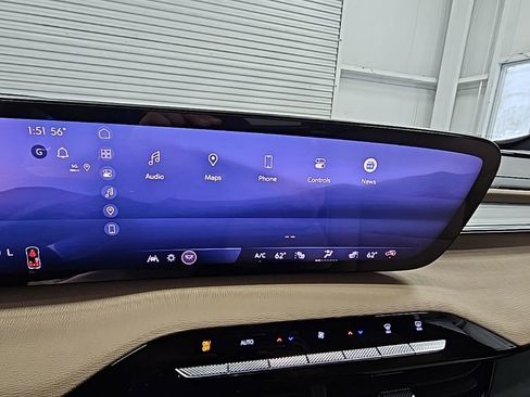 New 2026 Buick Enclave Preferred w/ Power Package image 18