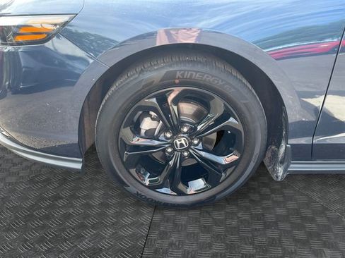 Certified 2025 Honda Accord SE image 14