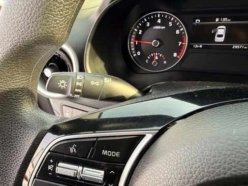 Used 2023 Kia Forte LXS w/ LXS Technology Package image 21