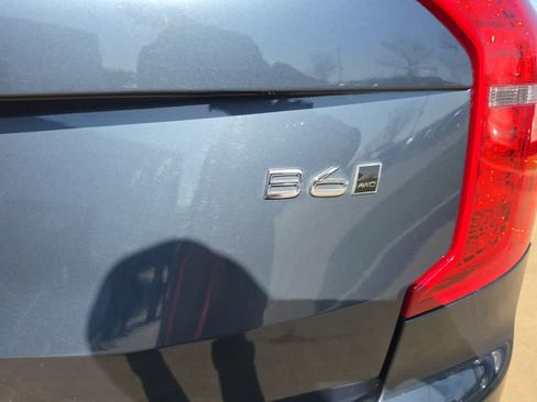 Used 2023 Volvo XC90 B6 Plus AWD/4WD image 10