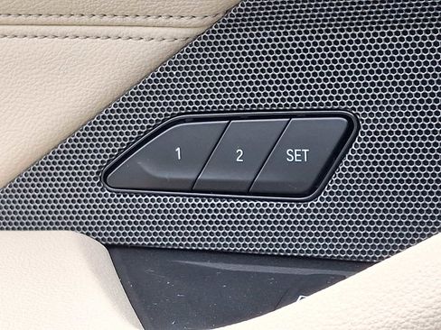 Used 2025 BMW i4 eDrive40 w/ Premium Package image 26