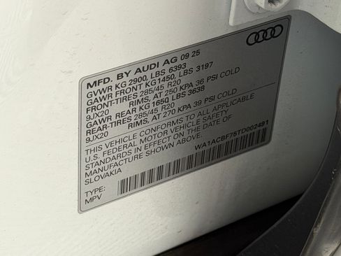 Used 2026 Audi Q7 2.0T Premium w/ Convenience Plus Package AWD/4WD image 27