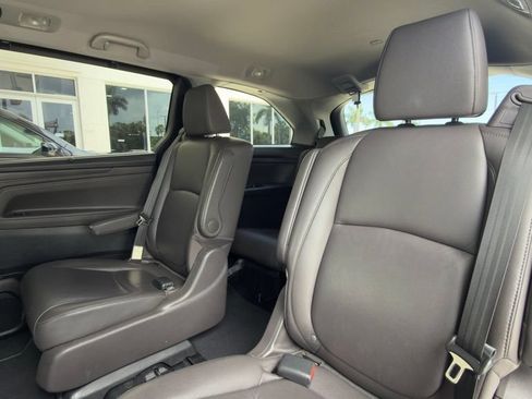 Used 2019 Honda Odyssey EX-L image 7