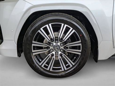 New 2026 Lexus LX 700h Luxury AWD/4WD image 9