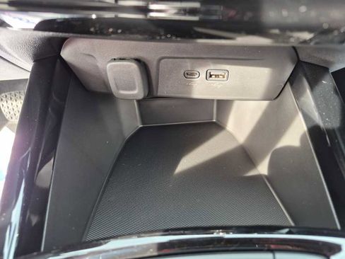 New 2026 Chevrolet Trax ACTIV w/ Driver Confidence Package FWD image 22
