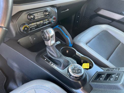 Used 2023 Ford Bronco Black Diamond image 17