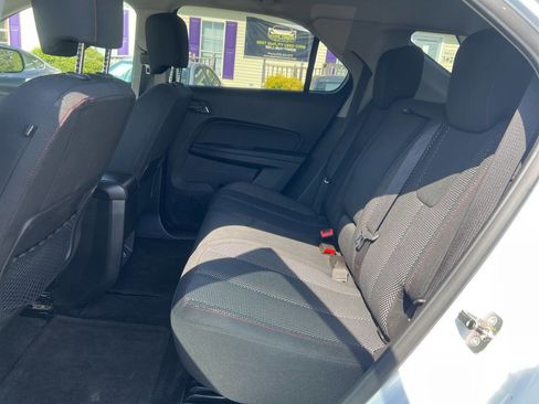 Used 2011 Chevrolet Equinox LT w/ Driver Convenience Package FWD image 12