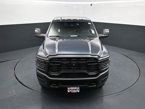 New 2026 RAM 2500 Tradesman AWD/4WD image 38