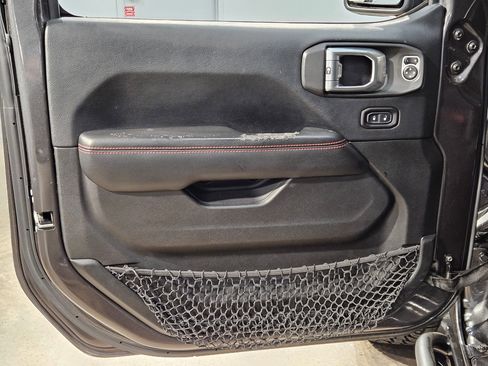 Used 2018 Jeep Wrangler Unlimited Rubicon image 20