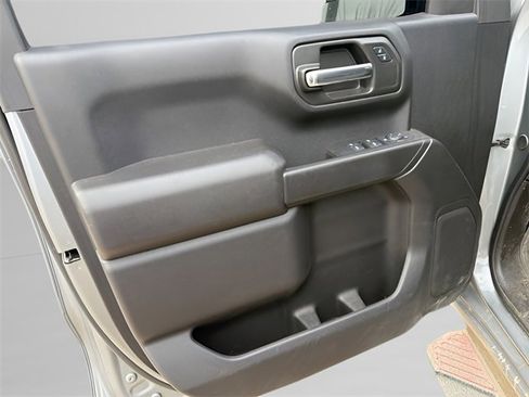 Used 2025 Chevrolet Silverado 1500 Custom Trail Boss image 10