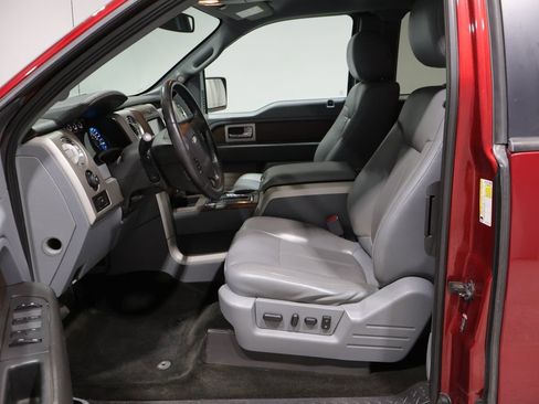 Used 2014 Ford F150 Lariat w/ Lariat Chrome Package AWD/4WD image 11