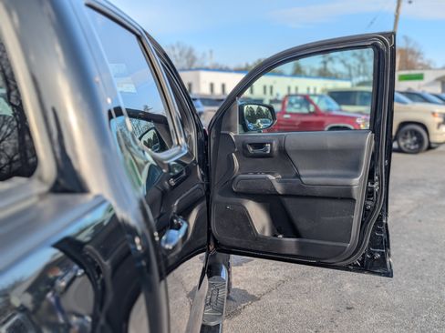 Used 2023 Toyota Tacoma TRD Pro image 51