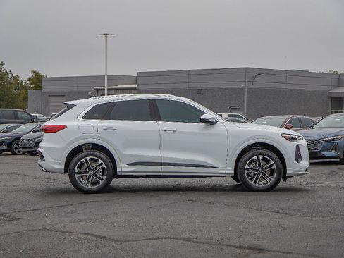 New 2025 Audi Q5 Premium Plus image 4