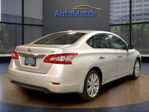 Used 2015 Nissan Sentra SL w/ Navigation Package image 11