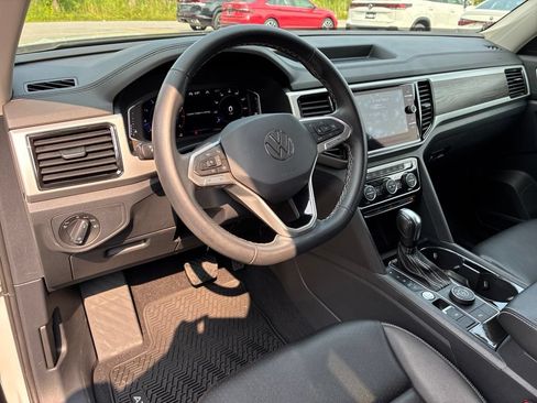 Used 2023 Volkswagen Atlas SE AWD/4WD image 17