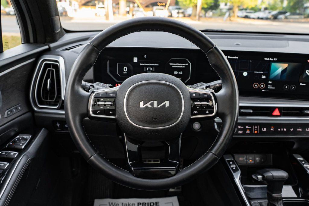 Used 2024 Kia Sorento SX Prestige AWD/4WD image 12