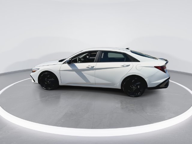 Used 2026 Hyundai Elantra Sport w/ Cargo Package FWD image 6