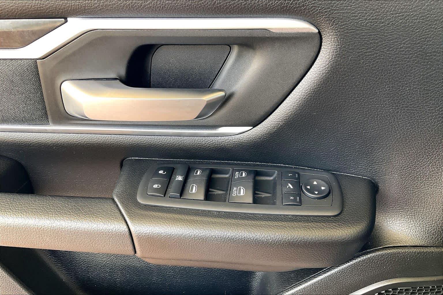 Used 2022 RAM 1500 Lone Star RWD image 33