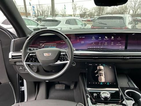 New 2026 Cadillac Escalade ESV Sport w/ Touring Package AWD/4WD image 13