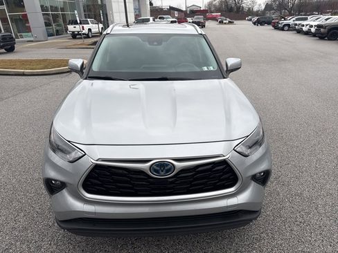 Used 2022 Toyota Highlander XLE image 10