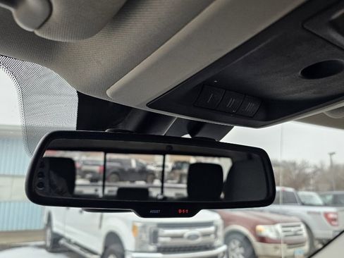 Used 2015 RAM 1500 Outdoorsman image 25