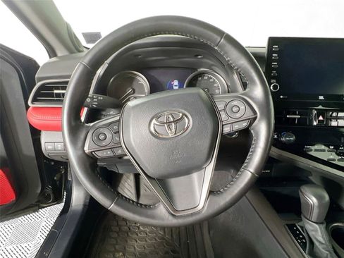 Used 2022 Toyota Camry XSE w/ Navigation Upgrade Package FWD image 11