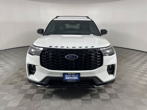New 2026 Ford Explorer ST-Line w/ ST-Line Street Pack AWD/4WD image 14