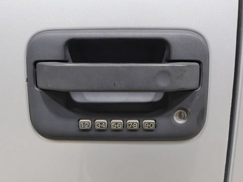 Used 2006 Ford F150 FX4 AWD/4WD image 11