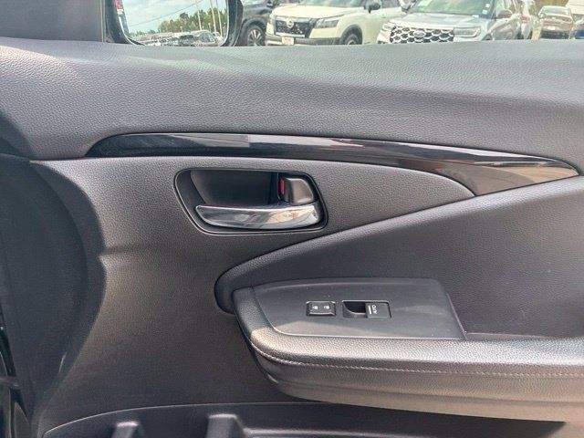 Used 2020 Honda Pilot Touring image 14