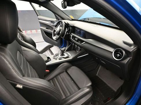 Used 2020 Alfa Romeo Stelvio Ti Sport w/ Quick Order Package 22S Sport AWD/4WD image 50