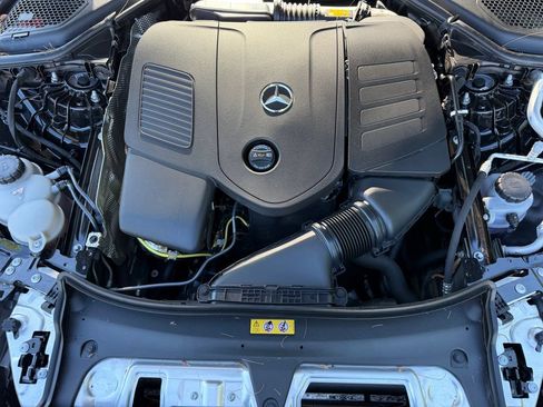 Used 2026 Mercedes-Benz E 350 4MATIC Sedan image 28