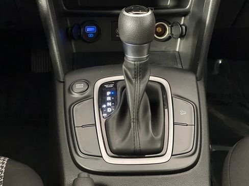 Used 2021 Hyundai Kona SE image 13