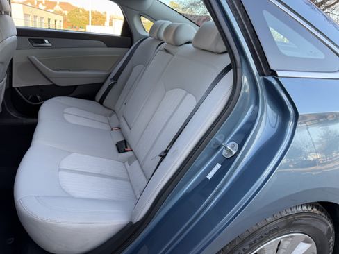 Used 2016 Hyundai Sonata SE image 17