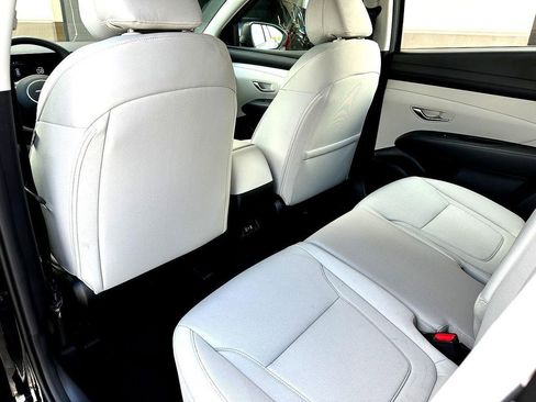 New 2026 Hyundai Tucson SE FWD image 17