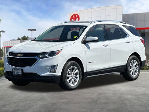 Used 2018 Chevrolet Equinox LT w/ Sun & Infotainment Package image 10