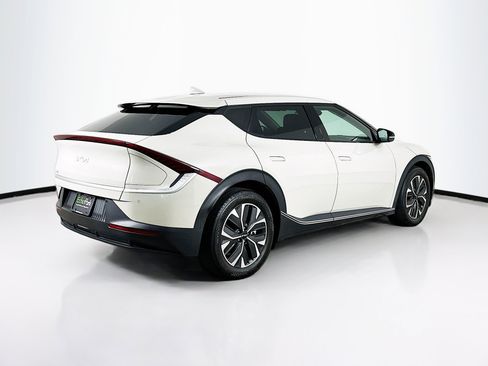 Used 2024 Kia EV6 Light image 9