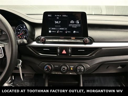 Used 2023 Kia Forte LXS w/ LXS Technology Package image 16